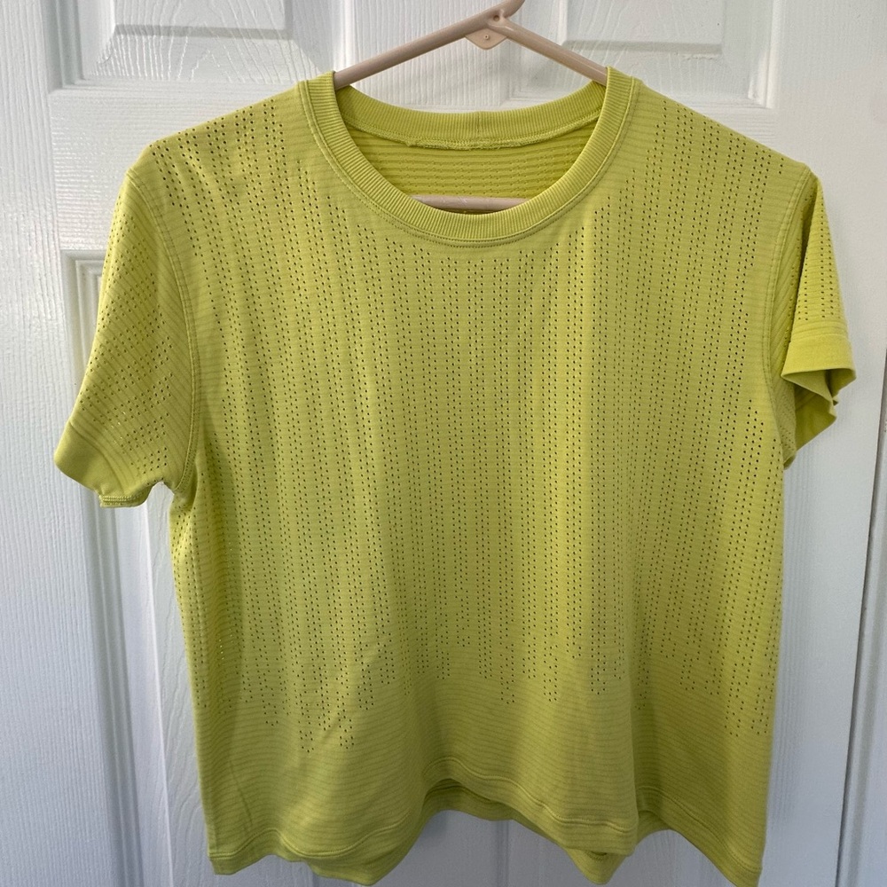 Lululemon Athletics Short Sleeve Training Top- EUC